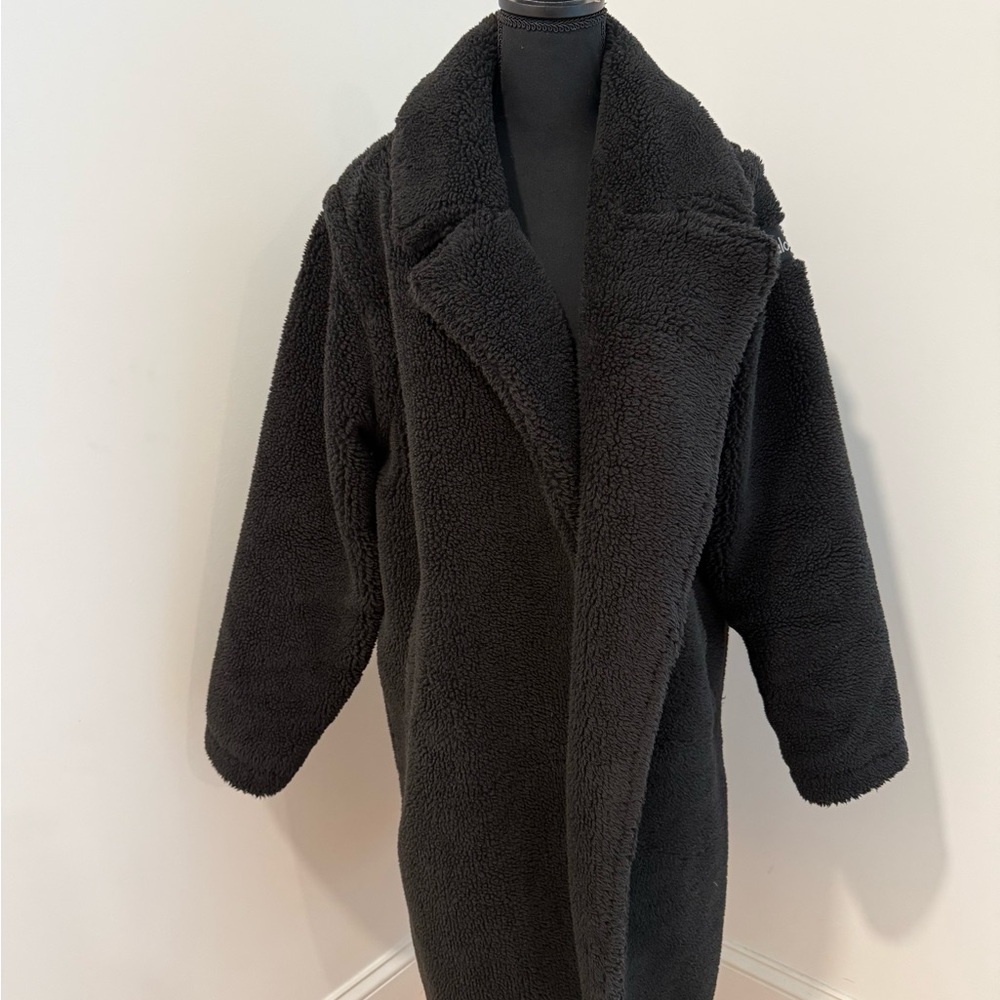 ALO Oversized Black Sherpa Trench Coat